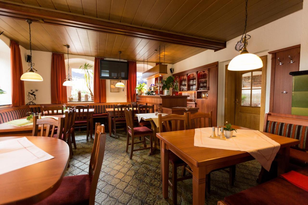 Gasthof Zum Goldenen Hirschen Hotel Geroldsgrun Exterior photo